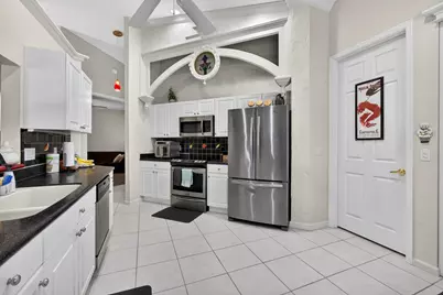 9096 Bay Point Circle, West Palm Beach, FL 33411 - Photo 15