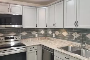 5852 Dream Ct, Fort Pierce, FL 34982 - Photo 5