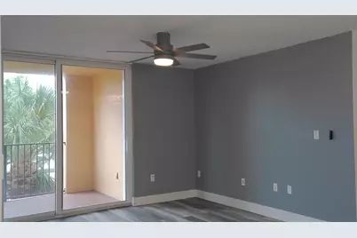 1000 Scotia Drive #304, Hypoluxo, FL 33462 - Photo 9