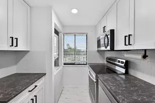 2828 Tennis Club Dr, West Palm Beach, FL 33417 - Photo 1