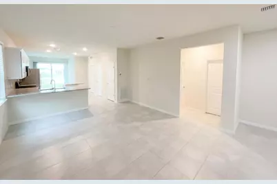 10214 SW Captiva Drive, Port Saint Lucie, FL 34987 - Photo 9