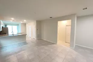 10214 SW Captiva Dr, Port Saint Lucie, FL 34987 - Photo 3