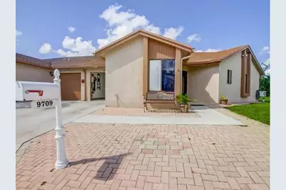 9709 Sunny Isle Circle, Boca Raton, FL 33428 - Photo 1