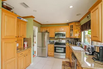 9709 Sunny Isle Circle, Boca Raton, FL 33428 - Photo 3