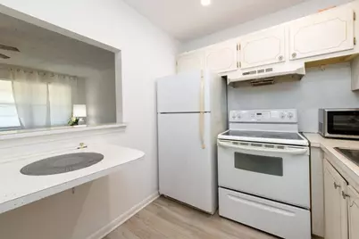 99 Sussex E #99, West Palm Beach, FL 33417 - Photo 9