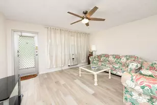 99 Sussex E, West Palm Beach, FL 33417 - Photo 7