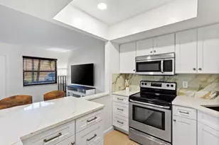 2319 Tamarind Dr, Fort Pierce, FL 34949 - Photo 15