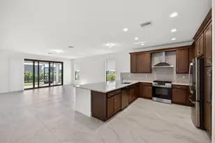 12406 SW High Tide Rd, Port Saint Lucie, FL 34987 - Photo 9