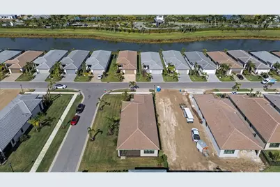 12406 SW High Tide Road, Port Saint Lucie, FL 34987 - Photo 3