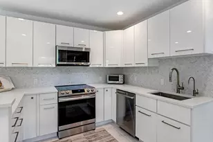 406 35th St, West Palm Beach, FL 33407 - Photo 9