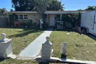 1130 NE 4th St, Pompano Beach, FL 33060 - Photo 1