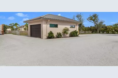 16219 Hollow Tree Lane, Wellington, FL 33470 - Photo 7
