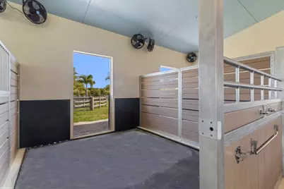 16219 Hollow Tree Lane, Wellington, FL 33470 - Photo 15