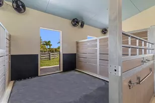 16219 Hollow Tree Ln, Wellington, FL 33470 - Photo 27