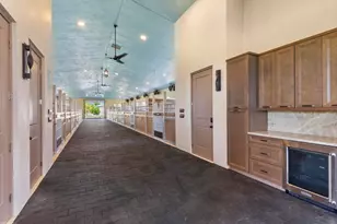 16219 Hollow Tree Ln, Wellington, FL 33470 - Photo 7