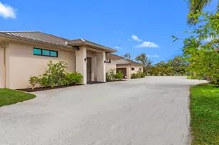 16219 Hollow Tree Ln, Wellington, FL 33470 - Photo 13