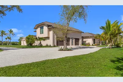 16219 Hollow Tree Lane, Wellington, FL 33470 - Photo 3