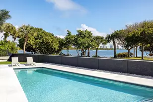 706 Lakeside Cir, North Palm Beach, FL 33408 - Photo 17