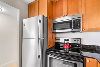 1830 Embassy Drive #401, West Palm Beach, FL 33401 - Photo 13