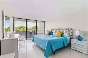 1830 Embassy Dr, West Palm Beach, FL 33401 - Photo 3