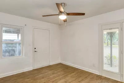 907 N Pine Avenue, Green Cove Springs, FL 32043 - Photo 9