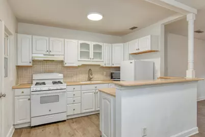 907 N Pine Avenue, Green Cove Springs, FL 32043 - Photo 7