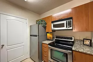 154 SW Peacock Blvd, Port Saint Lucie, FL 34986 - Photo 7