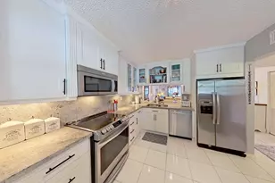 12871 Briarlake Dr, Palm Beach Gardens, FL 33418 - Photo 13