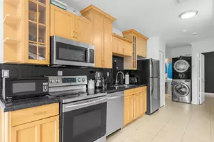1404 NW 4th Ave, Fort Lauderdale, FL 33311 - Photo 11