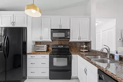 3350 Jaywood Terrace #J224, Boca Raton, FL 33431 - Photo 9