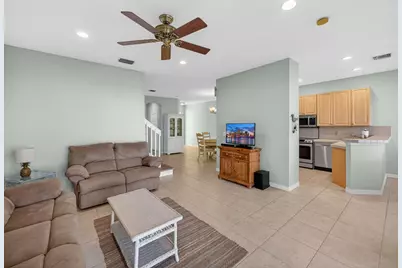 1805 Mariner Bay Boulevard, Fort Pierce, FL 34949 - Photo 11