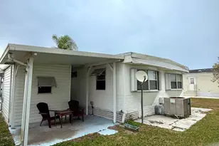 14 Golf Dr, Port Saint Lucie, FL 34952 - Photo 3