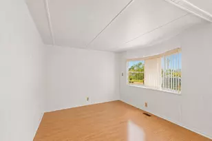 14 Golf Dr, Port Saint Lucie, FL 34952 - Photo 27