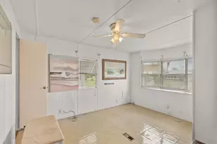 14 Golf Dr, Port Saint Lucie, FL 34952 - Photo 33