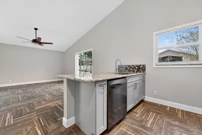 2800 SW Montego Terrace, Stuart, FL 34997 - Photo 11