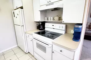 3097 Newport S, Deerfield Beach, FL 33442 - Photo 9