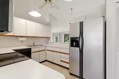 5942 Parkwalk Circle W, Boynton Beach, FL 33472 - Photo 9