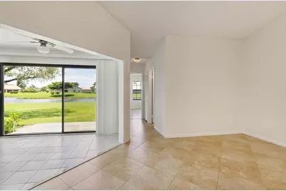 5942 Parkwalk Circle W, Boynton Beach, FL 33472 - Photo 33