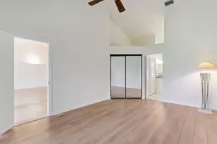 5942 Parkwalk Cir W, Boynton Beach, FL 33472 - Photo 23