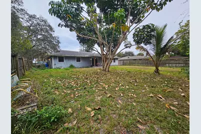 6007 Fort Pierce Boulevard, Fort Pierce, FL 34951 - Photo 15