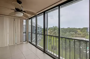 198 NW 67th St, Boca Raton, FL 33487 - Photo 9