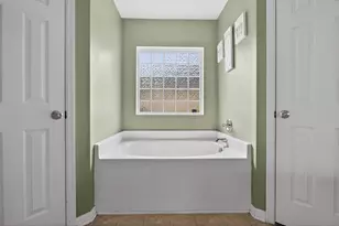 1401 SW Bougainvillea Ave, Port Saint Lucie, FL 34953 - Photo 27