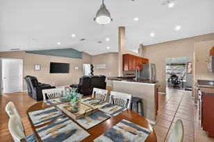 1401 SW Bougainvillea Ave, Port Saint Lucie, FL 34953 - Photo 15