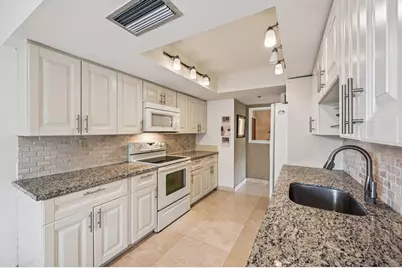 23200 Camino Del Mar #201, Boca Raton, FL 33433 - Photo 9