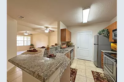 154 SW Peacock Boulevard #28-205, Port Saint Lucie, FL 34986 - Photo 5