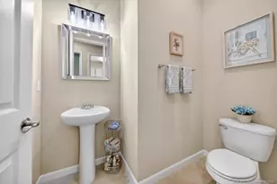 8121 SW Marin Dr, Stuart, FL 34997 - Photo 23