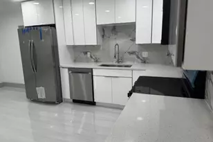 3401 Evergreen, Palm Springs, FL 33461 - Photo 29