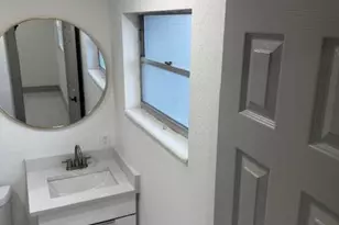 3401 Evergreen, Palm Springs, FL 33461 - Photo 25