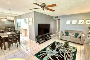 347 Tilford P, Deerfield Beach, FL 33442 - Photo 7