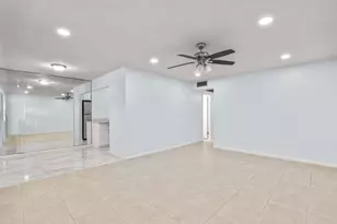 63 Hastings D, West Palm Beach, FL 33417 - Photo 5